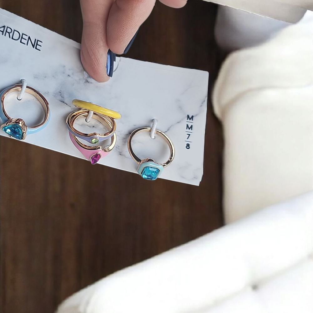 Ardene Blue and Pink Minimalist Ring Set